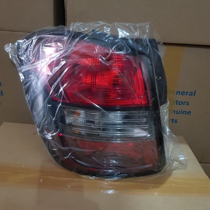 LAMPU STOP BELAKANG KIRI CHEVROLET SPIN ACTIV / STOP LAMP BELAKANG SPIN ACTIV KIRI auto royal
