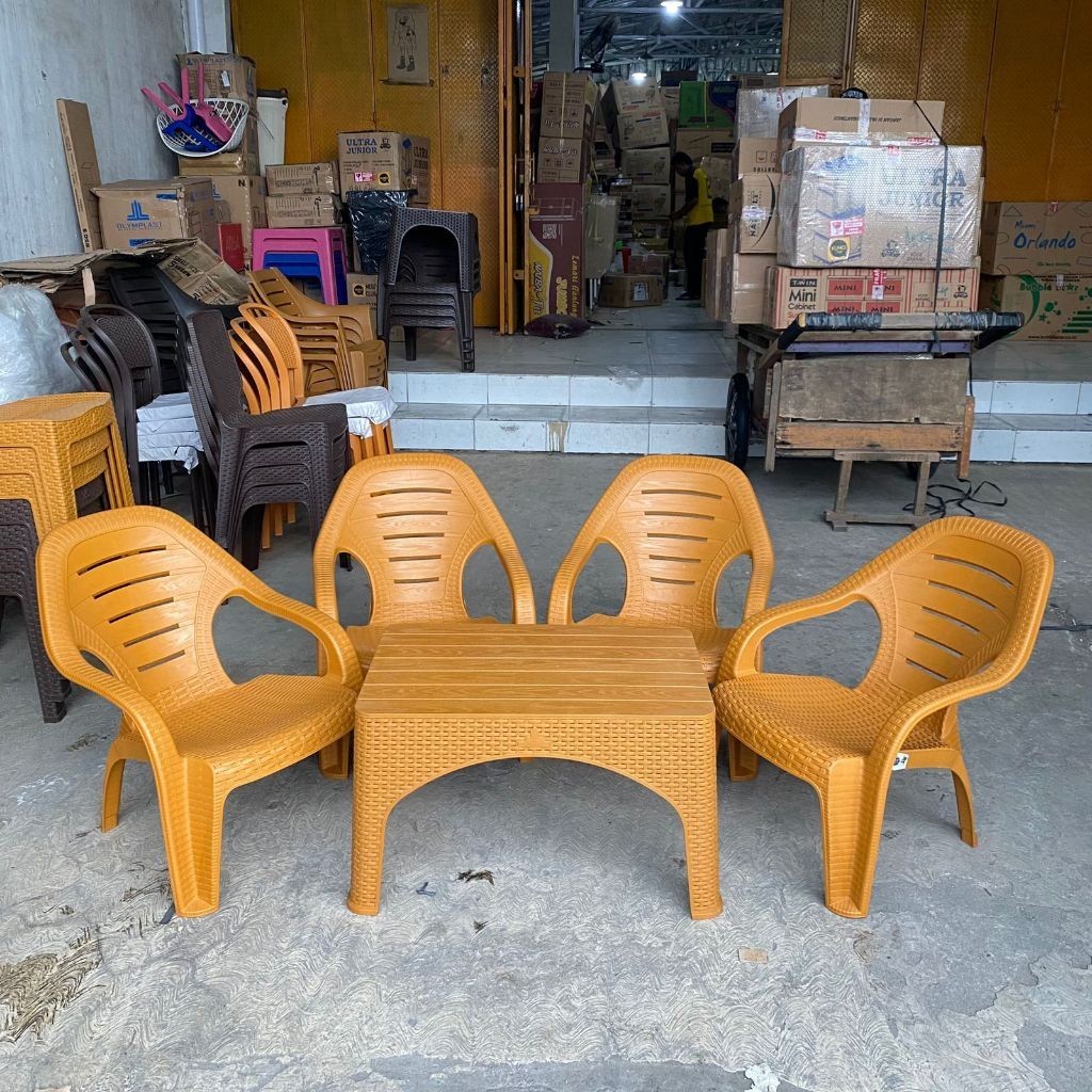 OLYMPLAST - set meja dan kursi | 1 Set 4 Kursi Santai Plastik OL 509 Rotan + Meja  | Kursi Teras | K