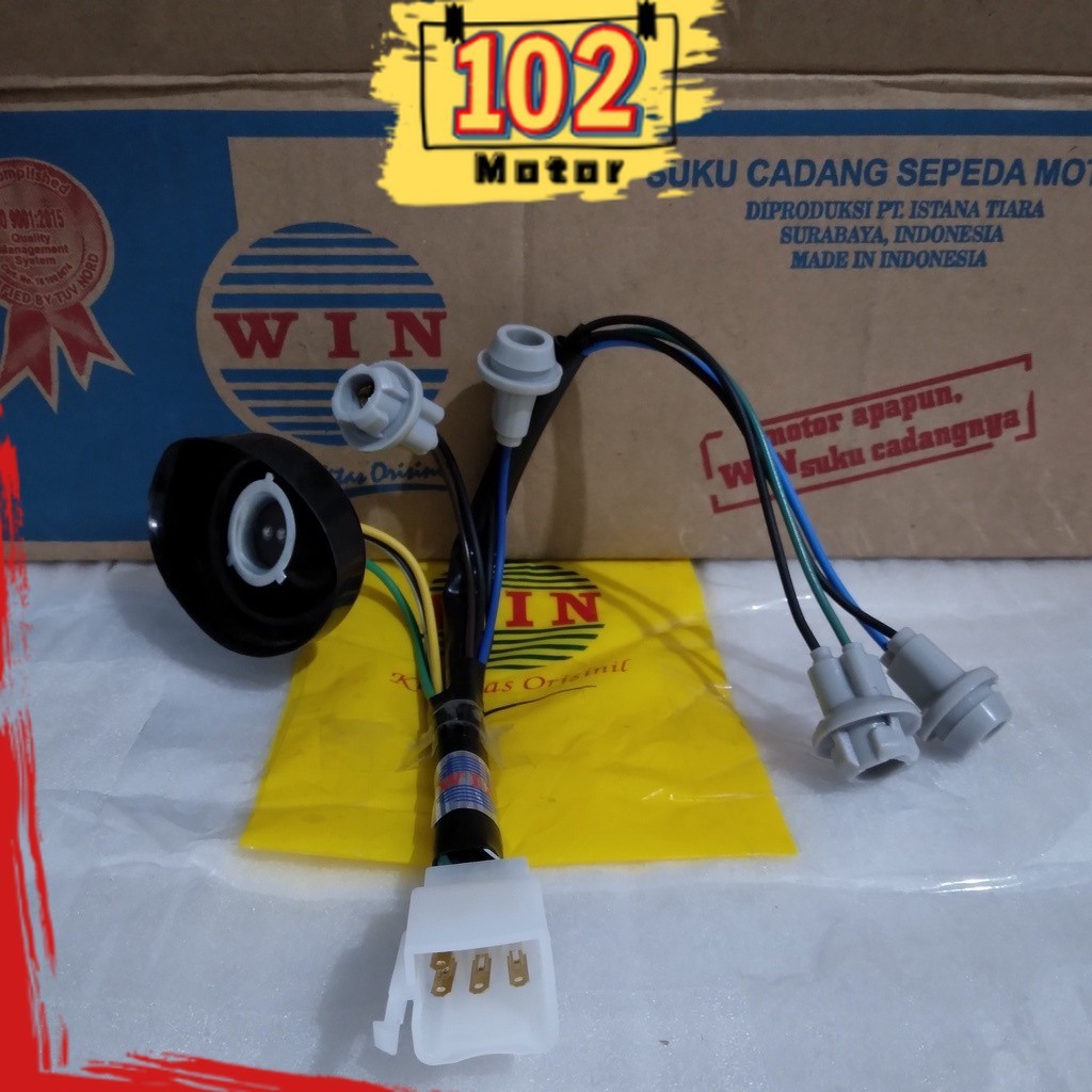 Fitting Lampu Mio 125 M3 2014 2015 2016 2017 2018 2019 WIN | cop fiting piting peteng motor injeksi 