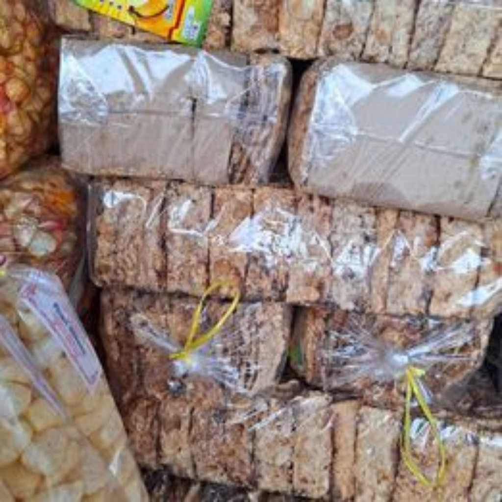 

TERMURAH! Termurah sale pisang kering sale pisang 1kg pisang krispi sale pisang lidah