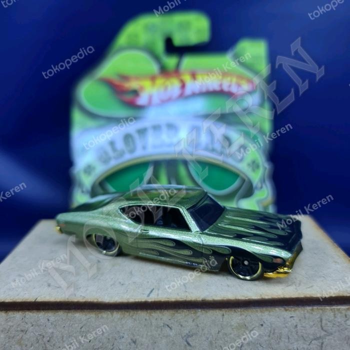 pee99 Diecast Hot Wheels Loose Mulus 2009 Clover Cars 69 Chevelle SS Green Flame Toy