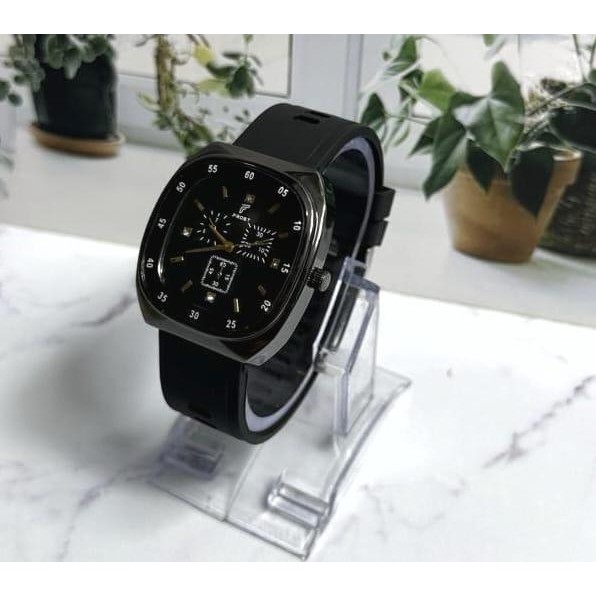 

jam tangan wanita model tali rubber bayar di tempat by bayie14