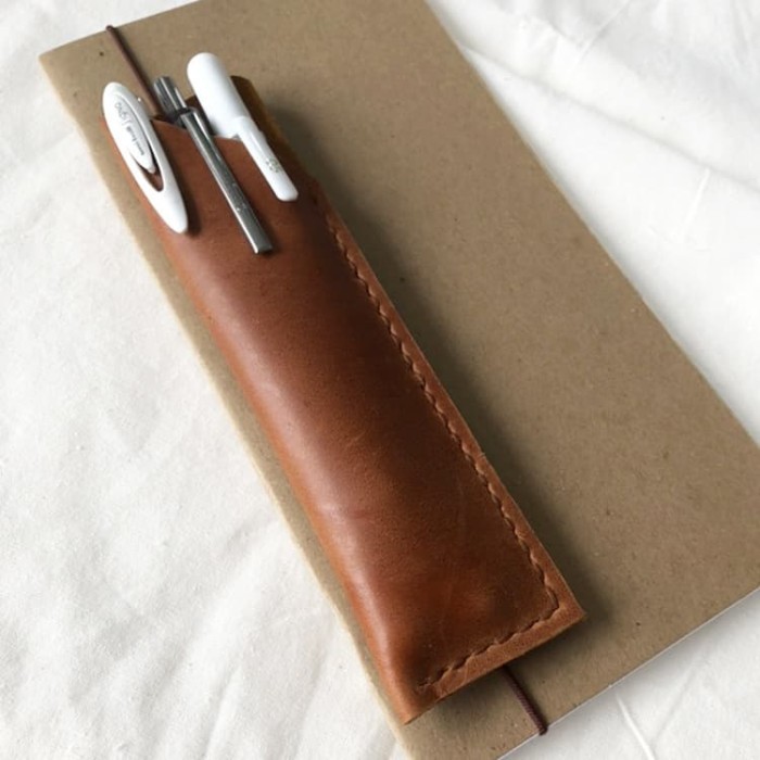 

[New]Best Leather Pen Holder (with string) - DEFECT D.Brown
