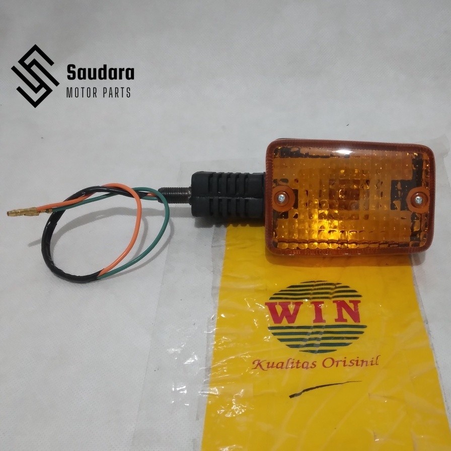 Lampu Sen Belakang C 700 ( 1 buah ) | rear winker assy WIN | lampu sein motor honda C700 old lama