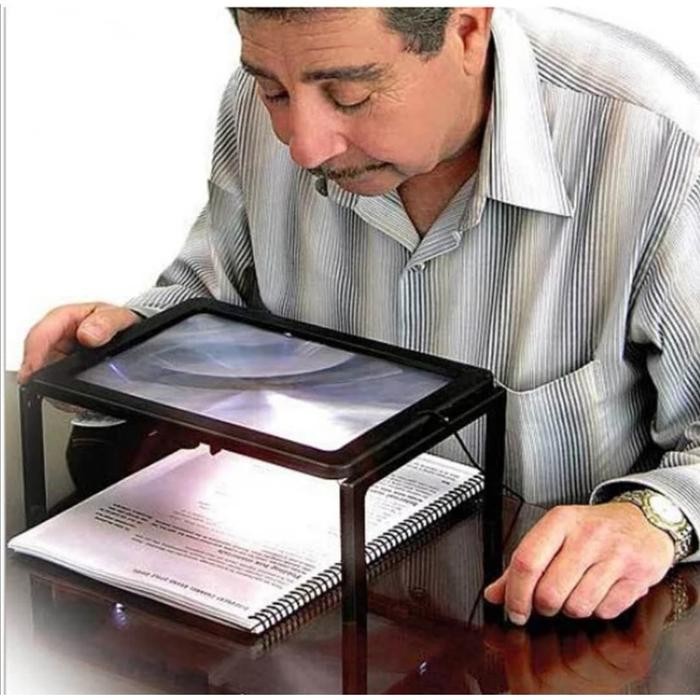 

MEJA MAGNIFIER KACA PEMBESAR DGN LAMPU UTK BACA, REPARASI BENDA KECIL