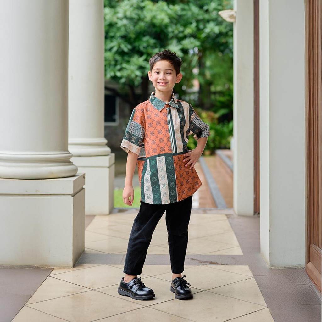 [MINOR] ZM Zaskia Mecca - Mubin Kemeja Anak Pria - Edisi Monogram