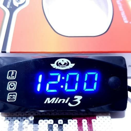VOLT METER AKI JAM DAN UKUR SUHU 3 FUNGSI VOLTMETER DIGITAL