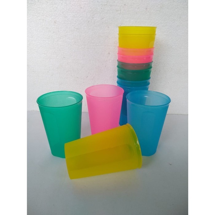 1 lusin 12 pcs cangkir /Gelas Plastik Kh Warna warni Bening transparan