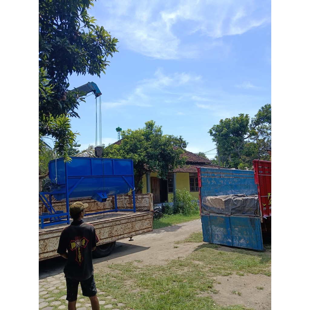 Mesin Mixer Pakan Kapasitas 200kg