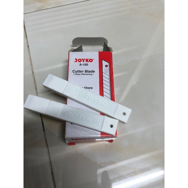 

Isi cutter Joyko A100 refill / Pisau Refill Cutter A-300