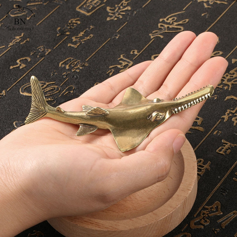 

Brass Pristis Sawfish Figurines Vintage Sea Animal Small Statue Desktop Ornaments Office Decorations Crafts Accessories gifts