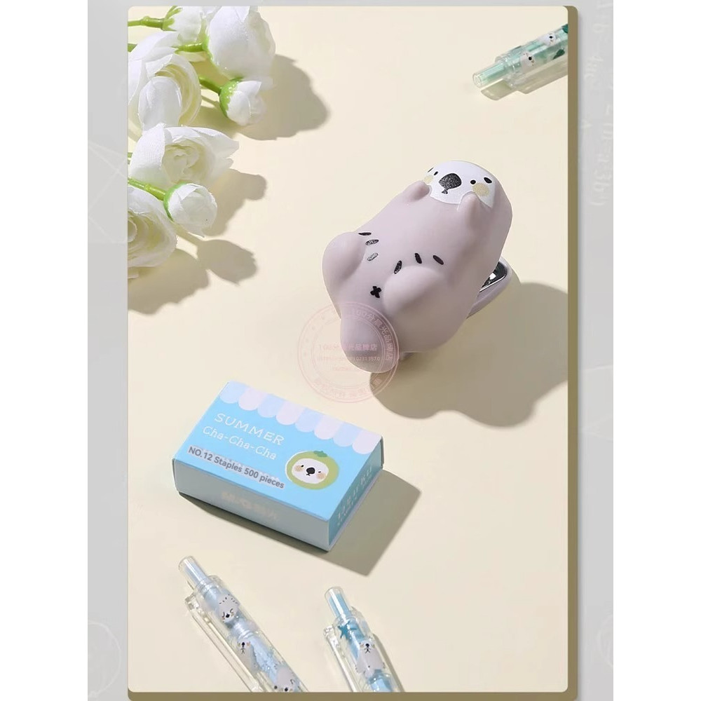 

Cute Mini Stapler for Student Stationery Combo Set Convenient Small Stapler and Staples for Binding Paper