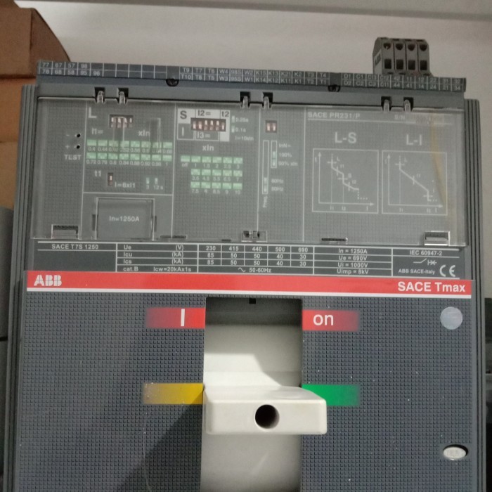 mccb abb sace t7s 1250a
