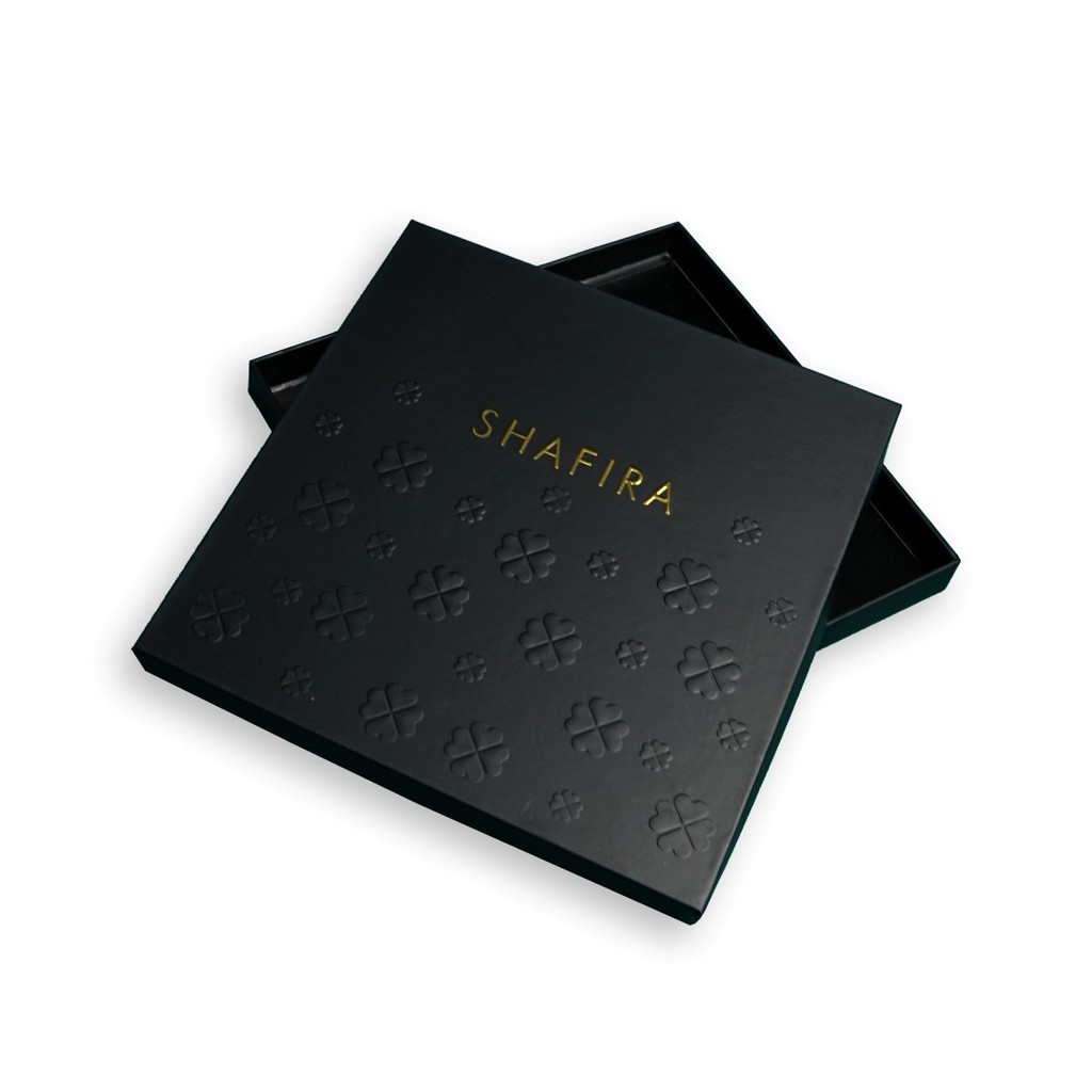 

Shafira Exclusive Gift Box