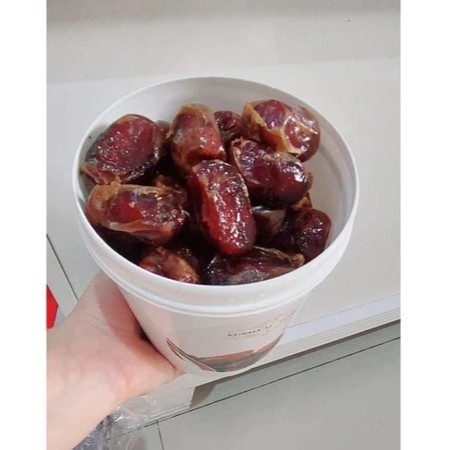 

ARFSHOPKurma Al-Qassim Korma Kemasan 500 gr KURMA AL QASSIM
