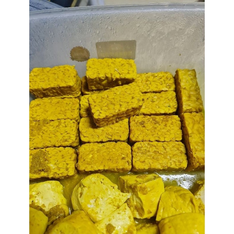 

Tempe Tahu Ungkep Bumbu Kuning