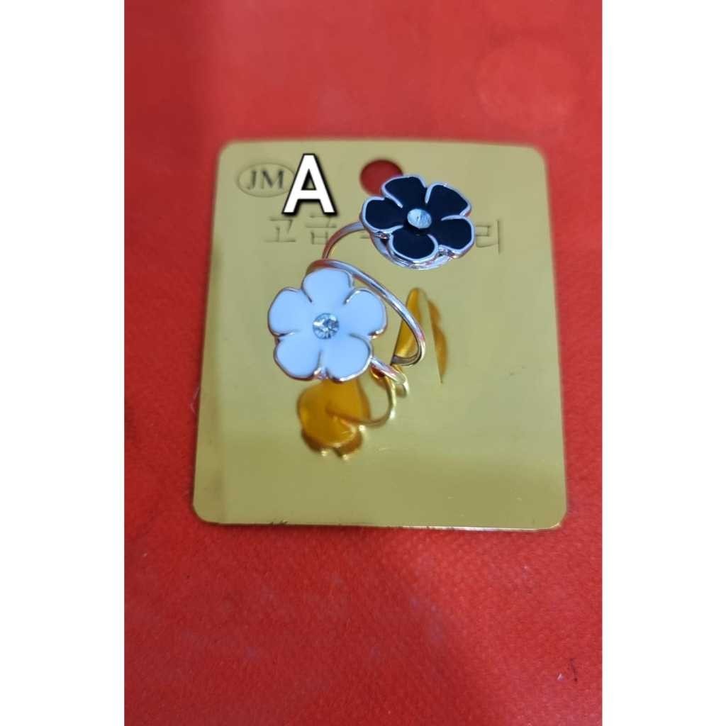 Ring Hijab Motif Bunga Hitam Dan Putih - Ring Kerudung Motif Bunga Hitam Dan Putih - Ring Jilbab Mot