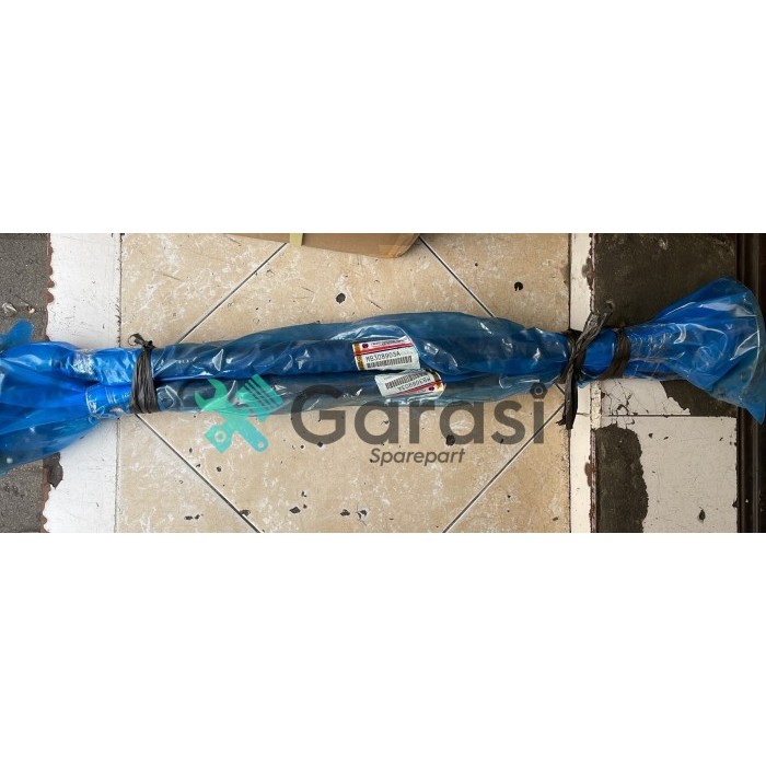 As Roda Belakang Mitsubishi Ps120 Canter Ori Mitsubishi Genuine