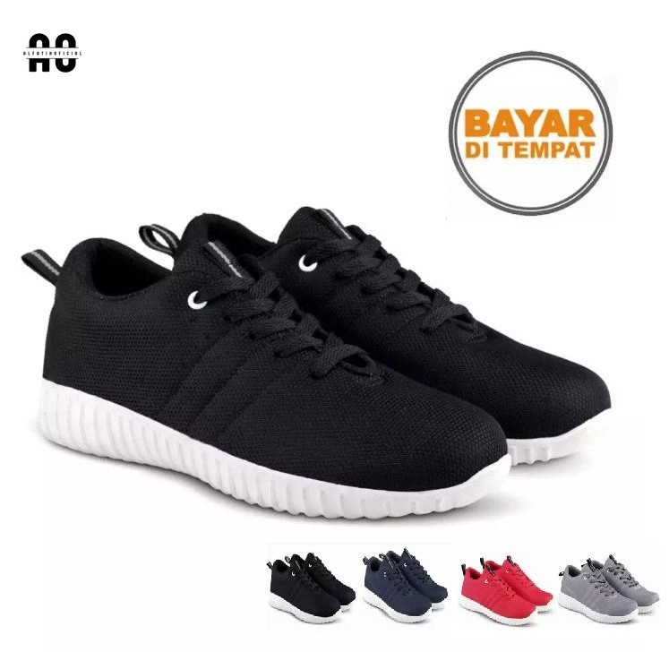As) Sepatu Casual Kets dan  Sneaker Pria V88  Sepatu Hitam polos