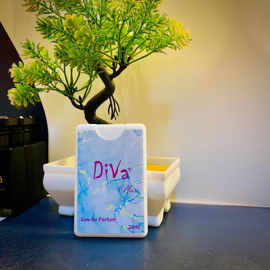 Parfum DIVAPLUS Uniseks, Aroma Tahan Lama 12 Jam - Pria, Wanita kemasan (SLIM 20mL)