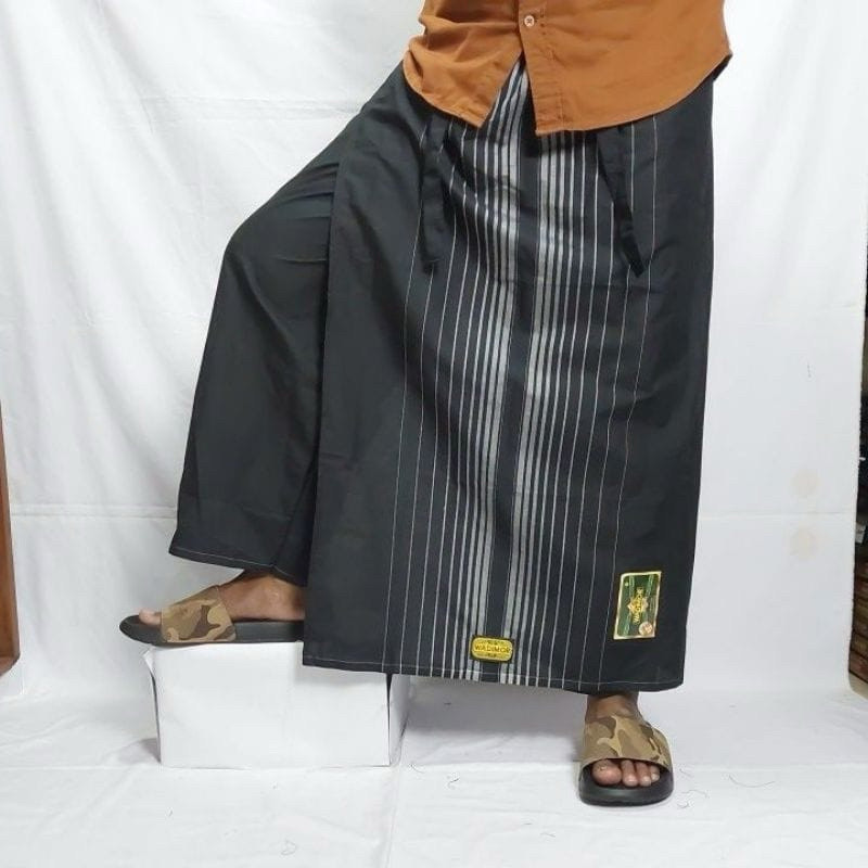 sarung celana dewasa wadimor // sarung celana dewasa // celana sarung dewasa // sarung wadimor