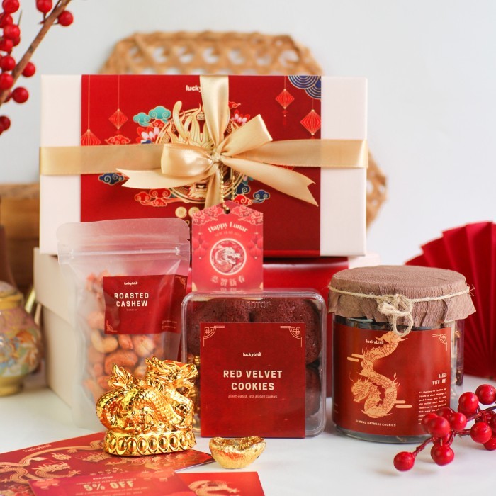 

Hampers Imlek / CNY Hampers - Limited Set - Semi Hardbox