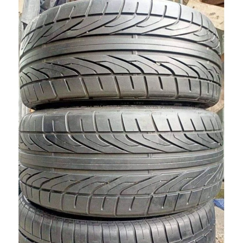 ban mobil ring 225/40 18 ban mobil merek Dunlop ring 225/40 18