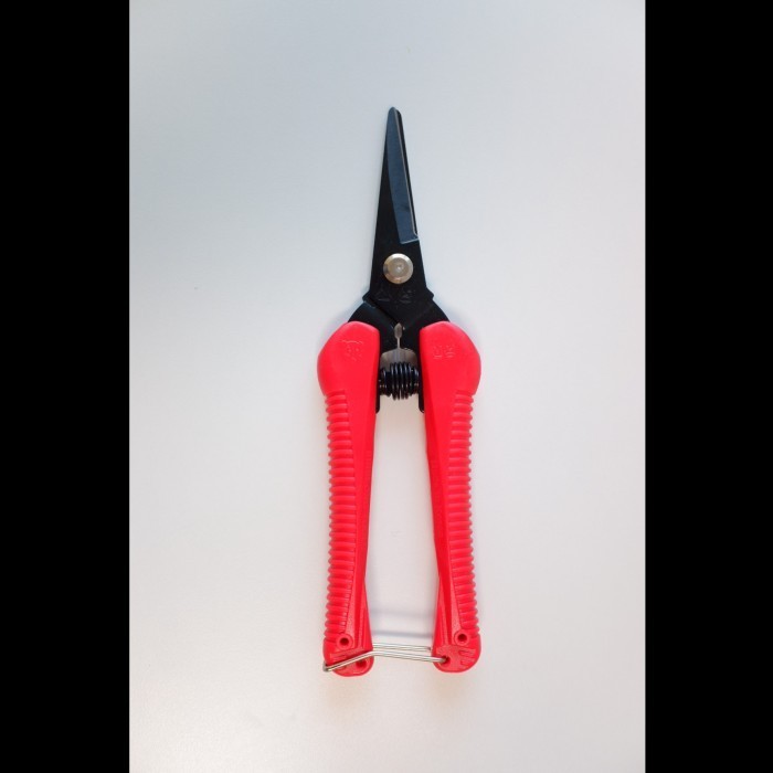 

Gunting Serbaguna P4 Hardware Scissor Material SK5 SINSEUNG