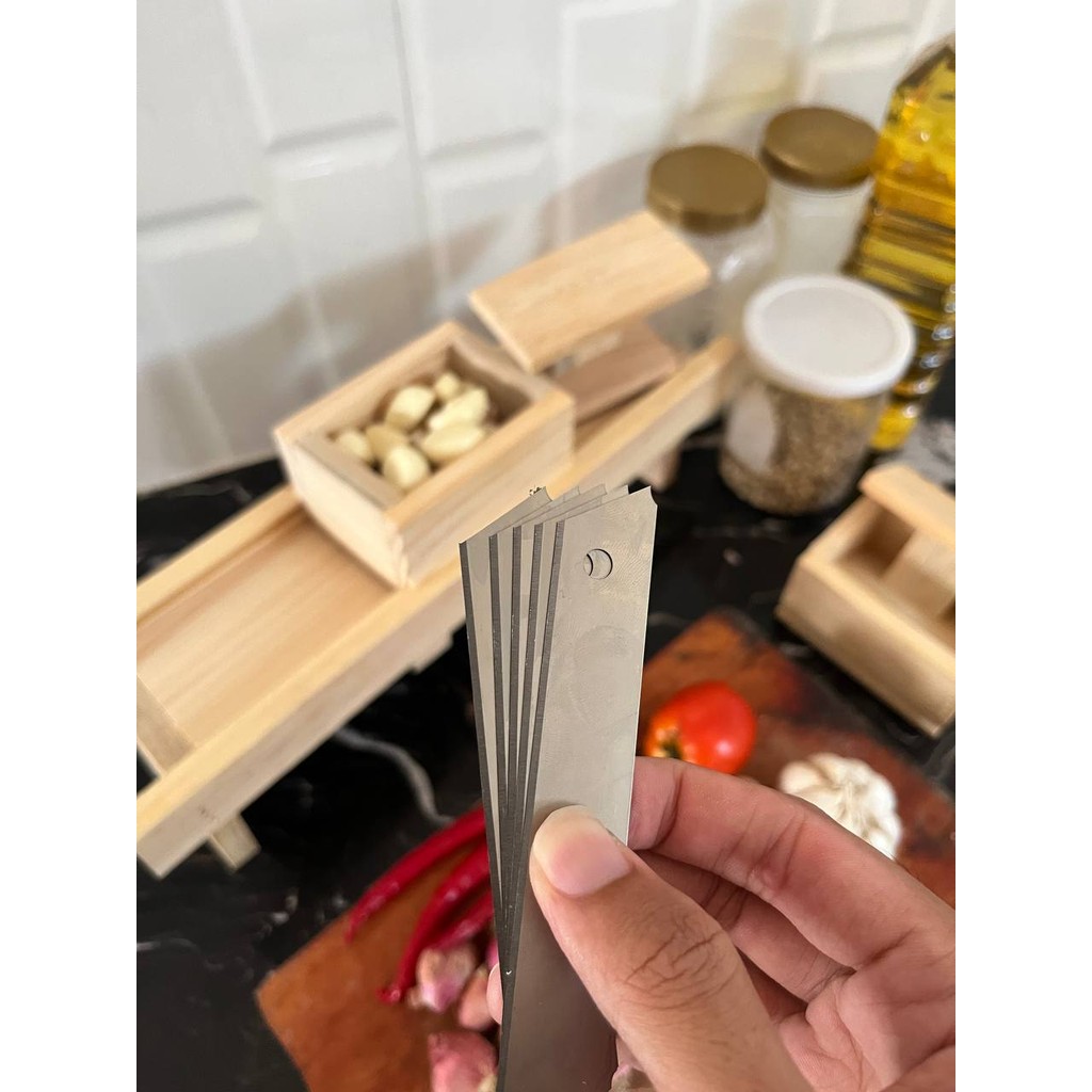 Parutan Murah/Parutan Kentang/Parutan Keripik Singkong/Pasah Bawang/ Kayu Pengiris Bawang Merah Paru