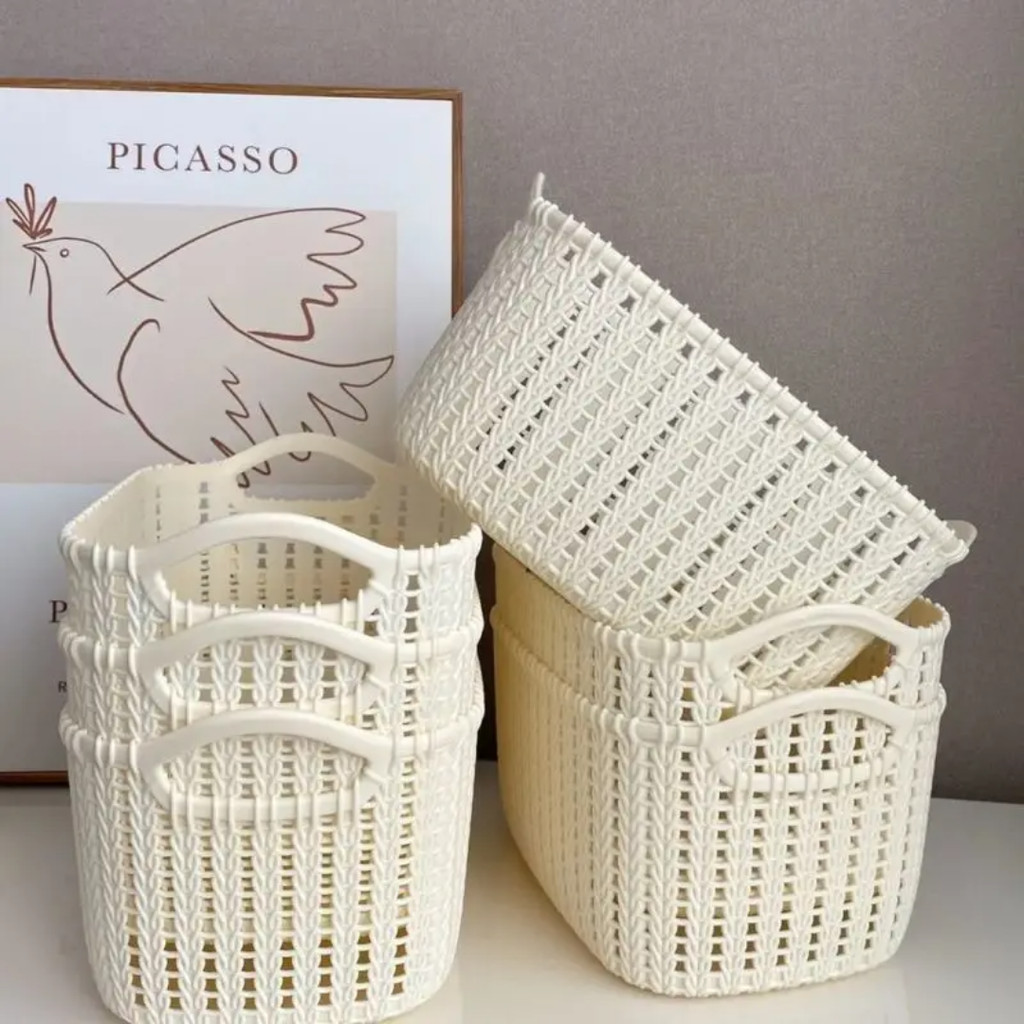 Imitation rattan woven desktop storage basket plastic storage basket kit en basket snack storage box