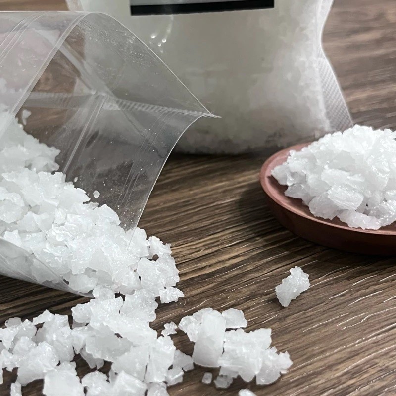 

Garam menetralisir energi negatif/tempat usaha mendadak sepi/ kena santet dll 100G