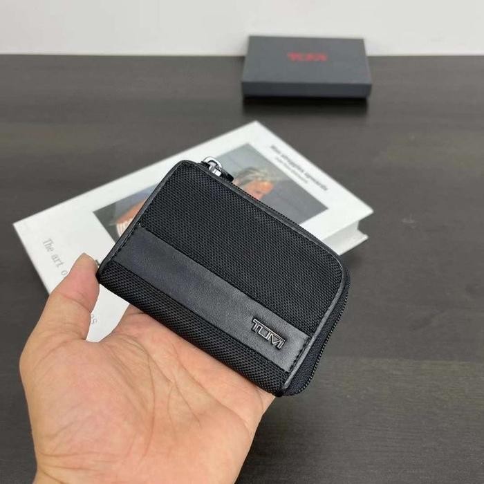 

New T U M I DOMPET KARTU CARD CASE ZIPPER NEW - Hitam Best Seller