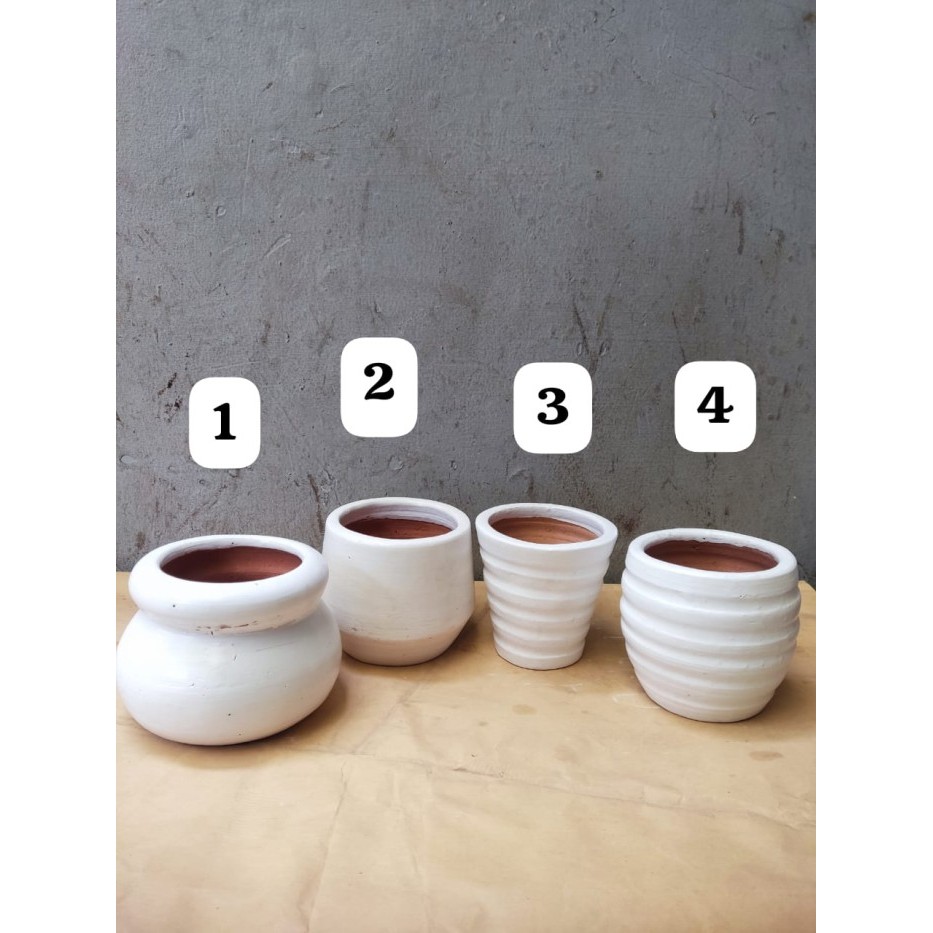 pot gerabah kecil,pot meja kerja,pot interior,pot kaktus,vas bunga
