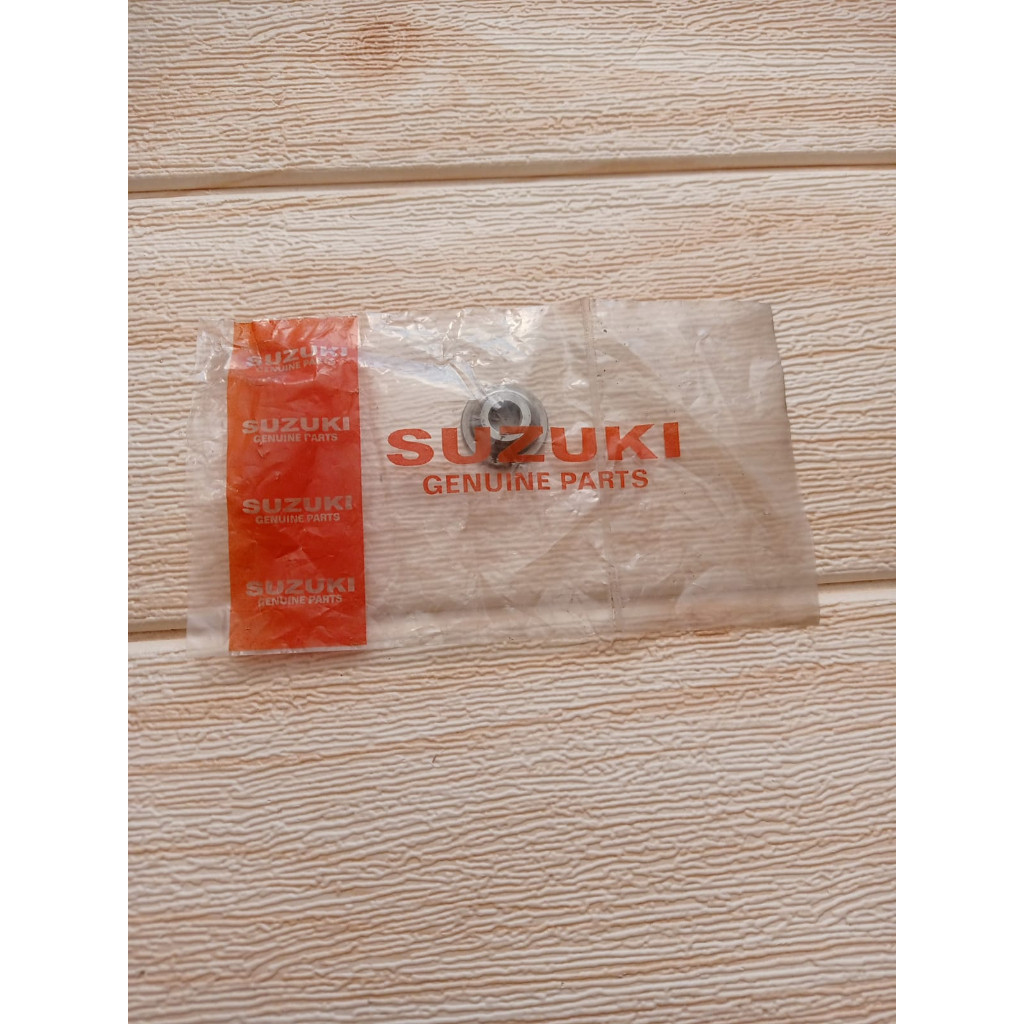 RETAINER RETAINER KLEP TOPI KLEP SUZUKI SMASH TITAN SHOGUN ORIGINAL GENUINE