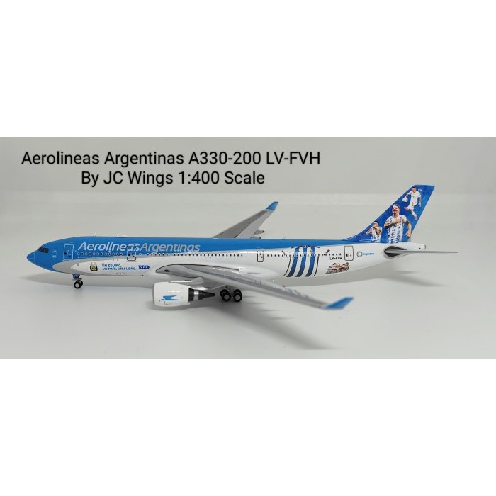 Pesawat Terbang Aerolineas Argentinas A330-200 LV-FVH  JC Wings Skala 1/400 Diecast