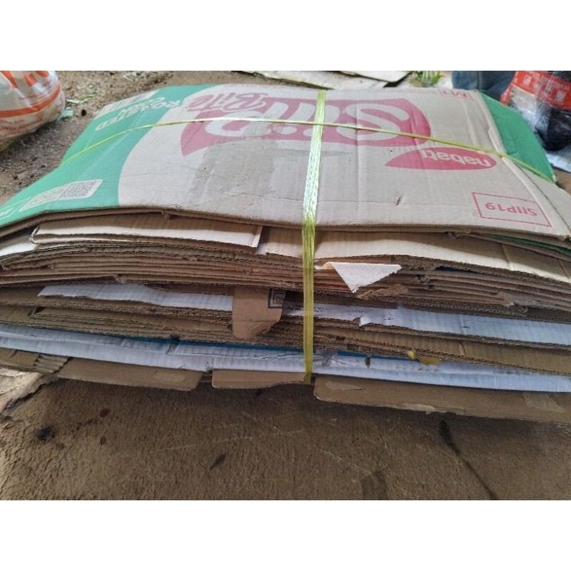 

Wajib Beli Kardus Tambahan Untuk Keamanan Packing / Kardus Bekas tidak di Jual Terpisah, Hanya untuk Pembeli di Toko Kami