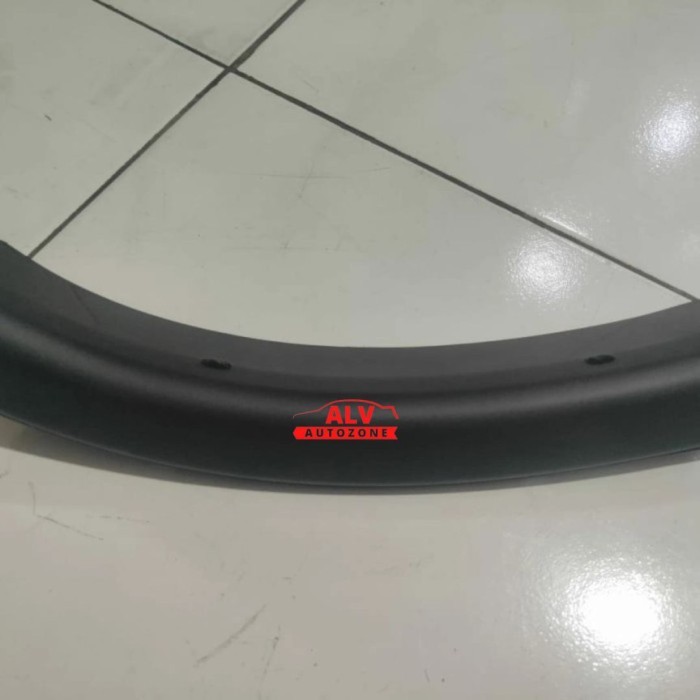 SPOILER BUMPER DEPAN KIRI MITSUBISHI OUTLANDER FACELIFT KM004787