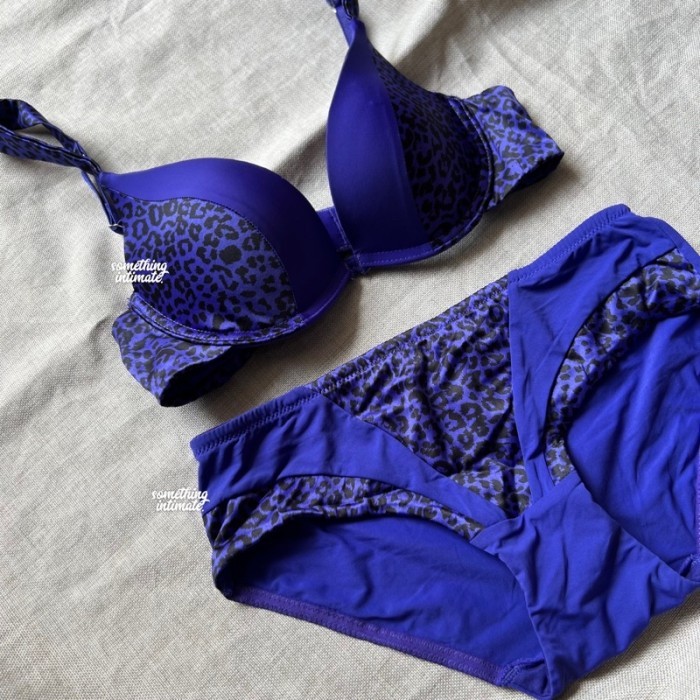 ONE SET Victoria Secret Gel Pushup Plunge Bra Panty VS BH CD Seamless - Sapphire Leo, 34B