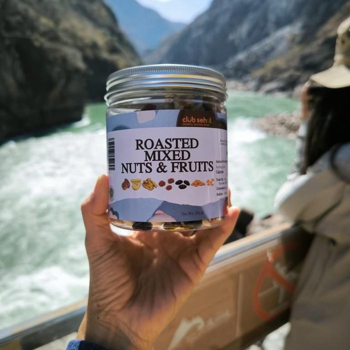 

Club Sehat Roasted Mixed Nuts & Fruits 250Gr
