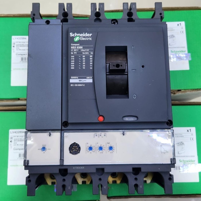mccb nsx 4p 630a schneider