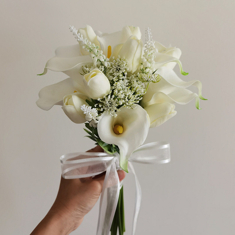 

Wedding Bouquet Artificial Calla Lily Hand Bouquet Bridal Holding Flowers for Bridesmaid Wedding Flowers Bridal Accessories