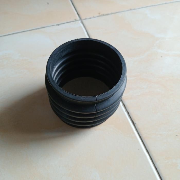 SALE boot hawa filter udara W115 W123 200