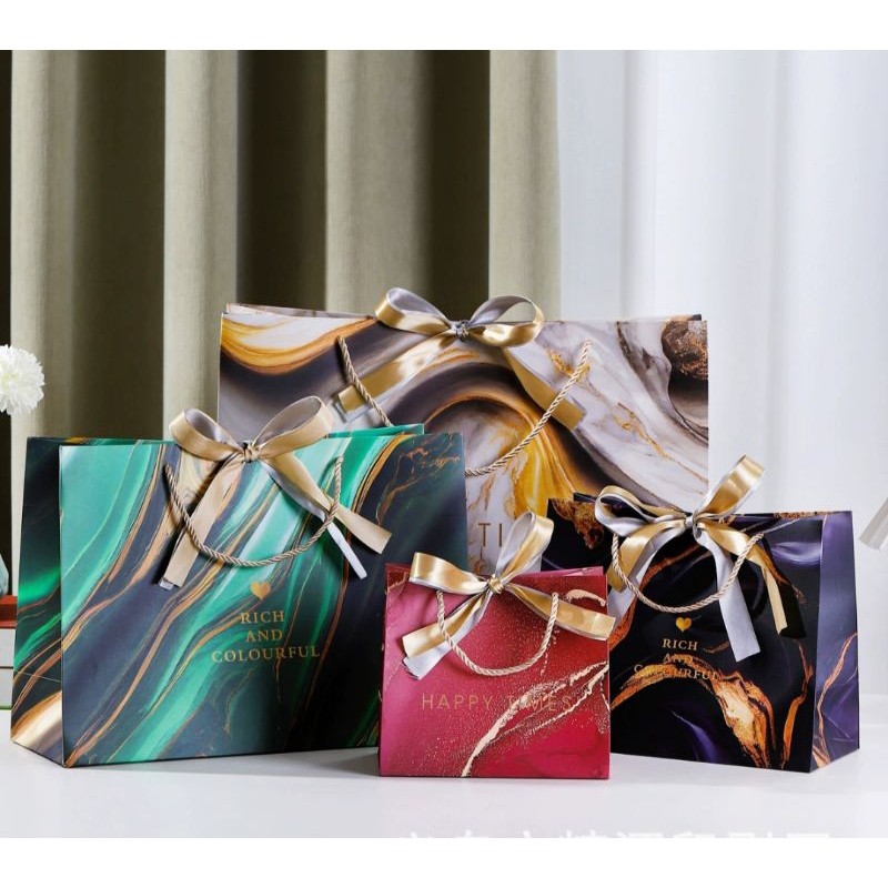 

TAS PREMIUM HAMPERS GOODIE BAG PEMBUNGKUS KADO SUPER PRAKTIS