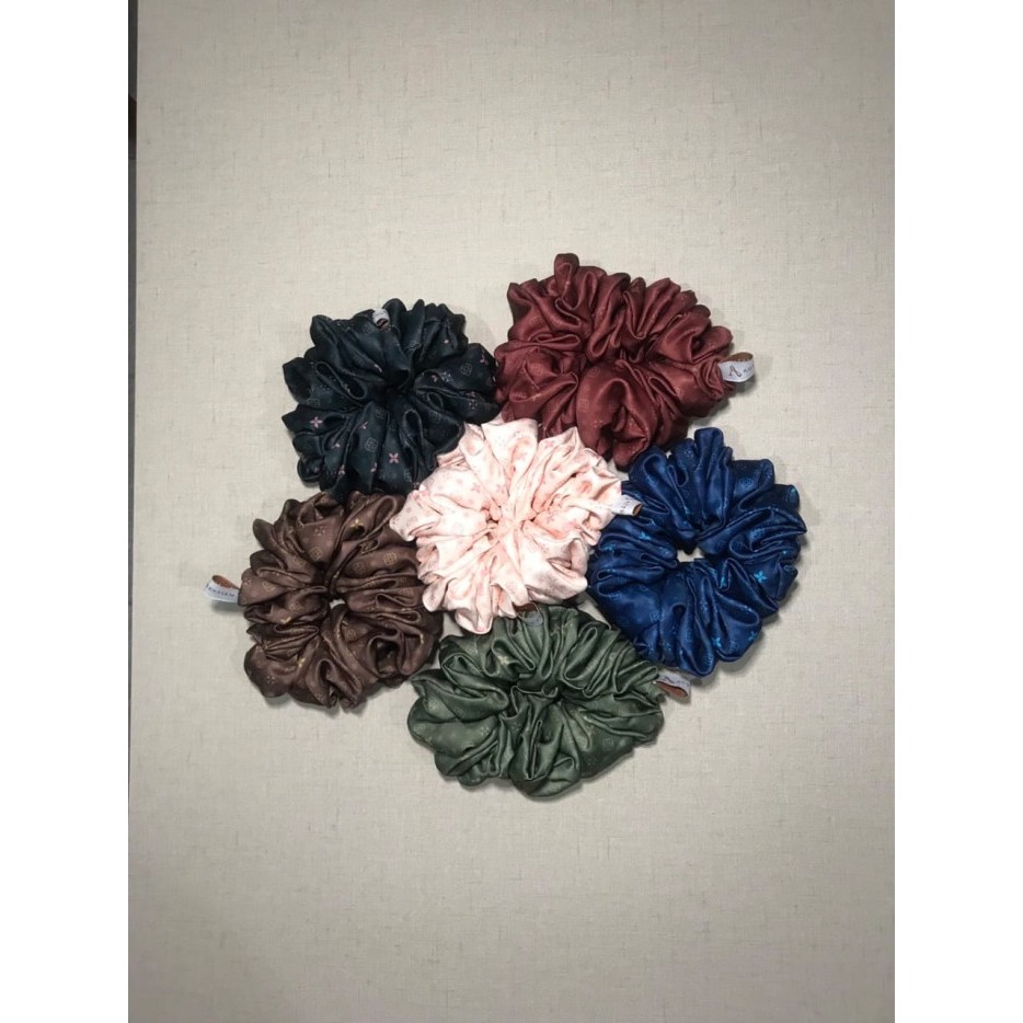 Authentism Hijab PATTERN SCRUNCHIE