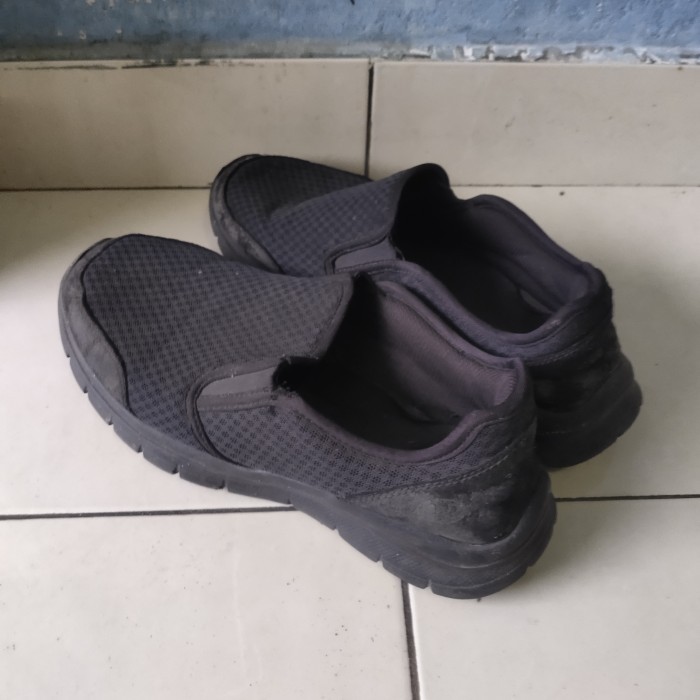 Sepatu Champion Encore Original Full Black Slip On Size 43
