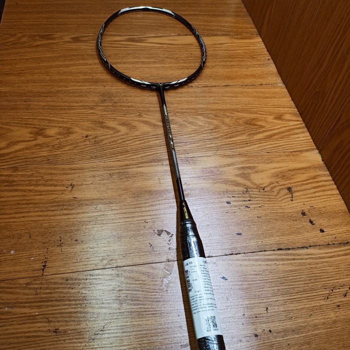 Raket Victor JETSPEED 10 (100% ORIGINAL) - 4U