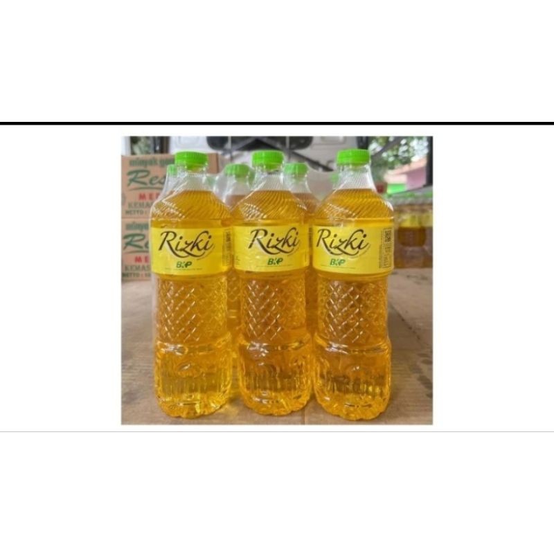

Minyak kemasan botol 850ml rizki 1 karton 12botol