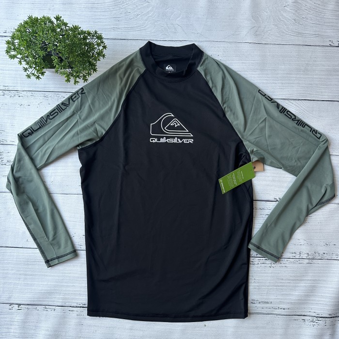 QUIKSILVER baju renang rashguard wetsuit UPF50 NEW ORIGINAL 100% - S