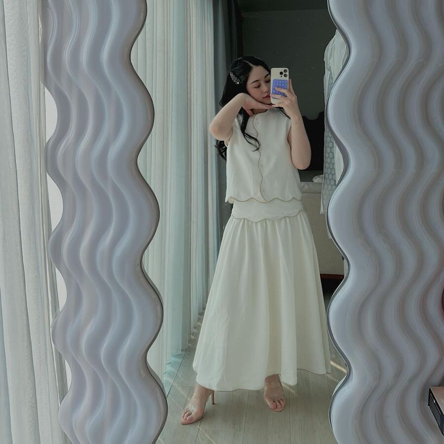 WILLEM SKIRT (DAY OFF MAY 2025)