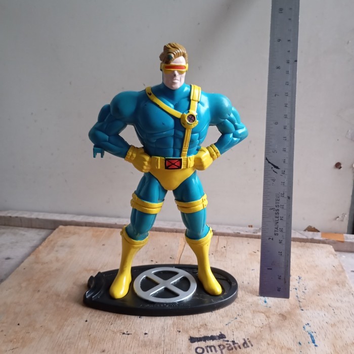 MAINAN figure action cyclops x men
